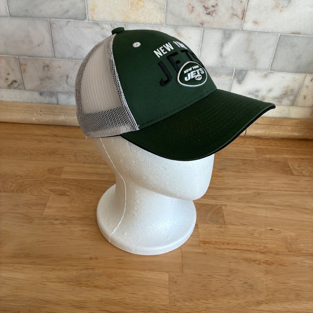 NFL Team Apparel New York Jets Hat Youth OSFM Green White Trucker Snapback Cap